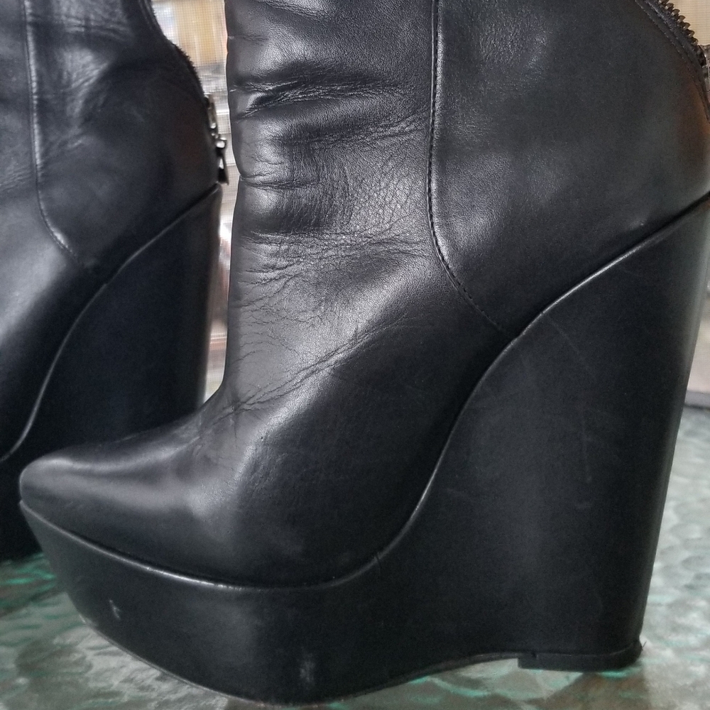5 inch Neroli platform wedge pointy toe booties
